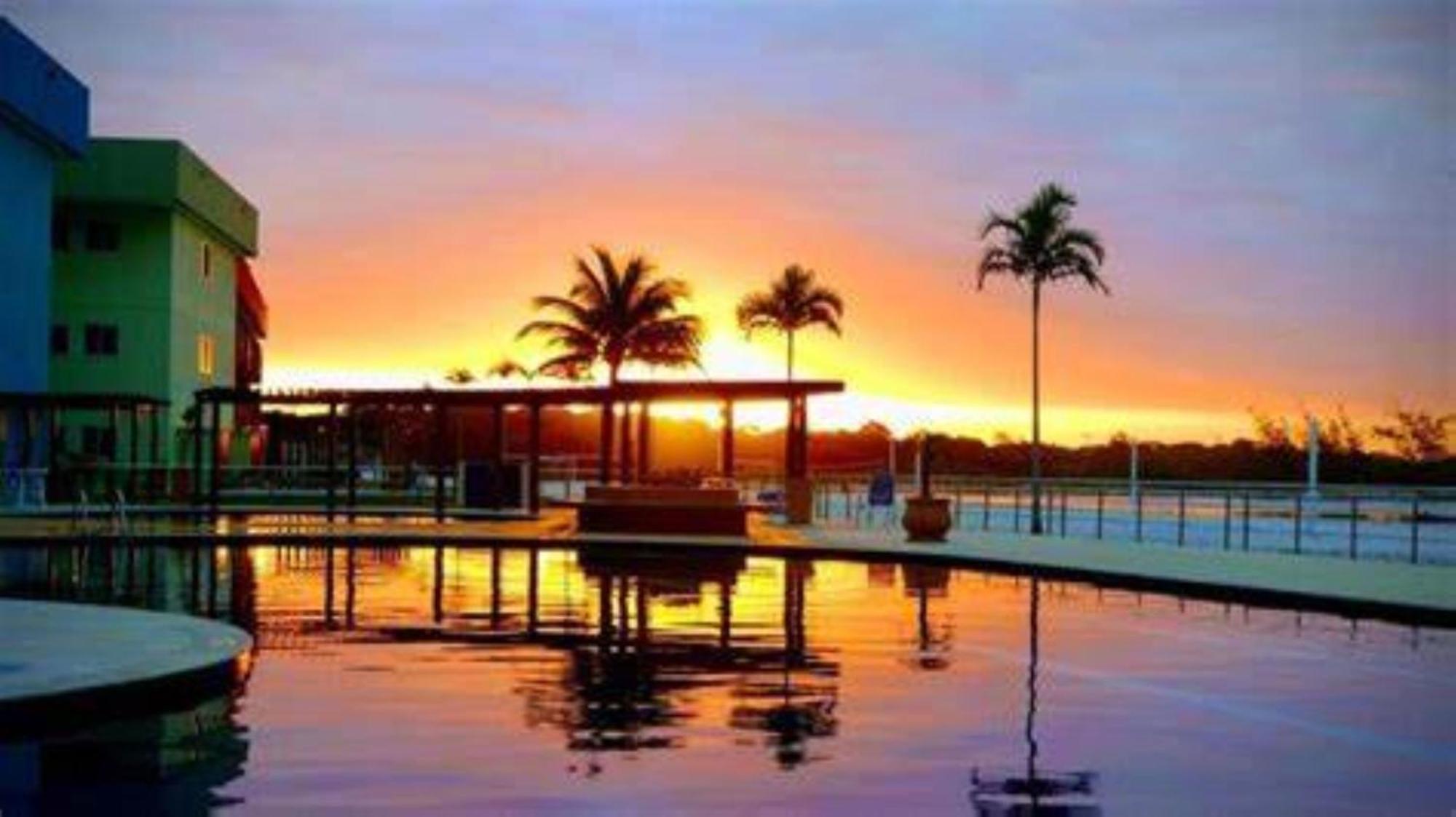 Golden Lake Arraial Do Cabo Resort Exterior photo