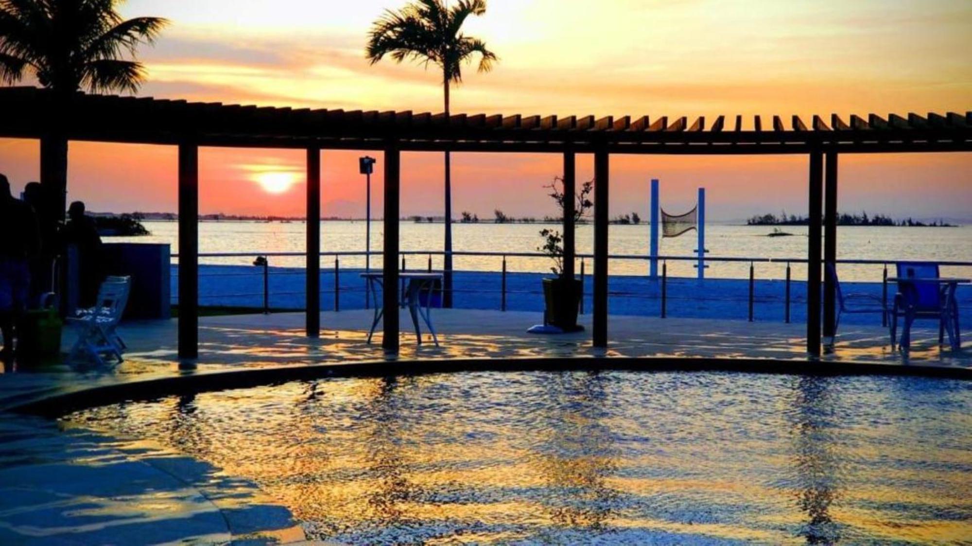 Golden Lake Arraial Do Cabo Resort Exterior photo